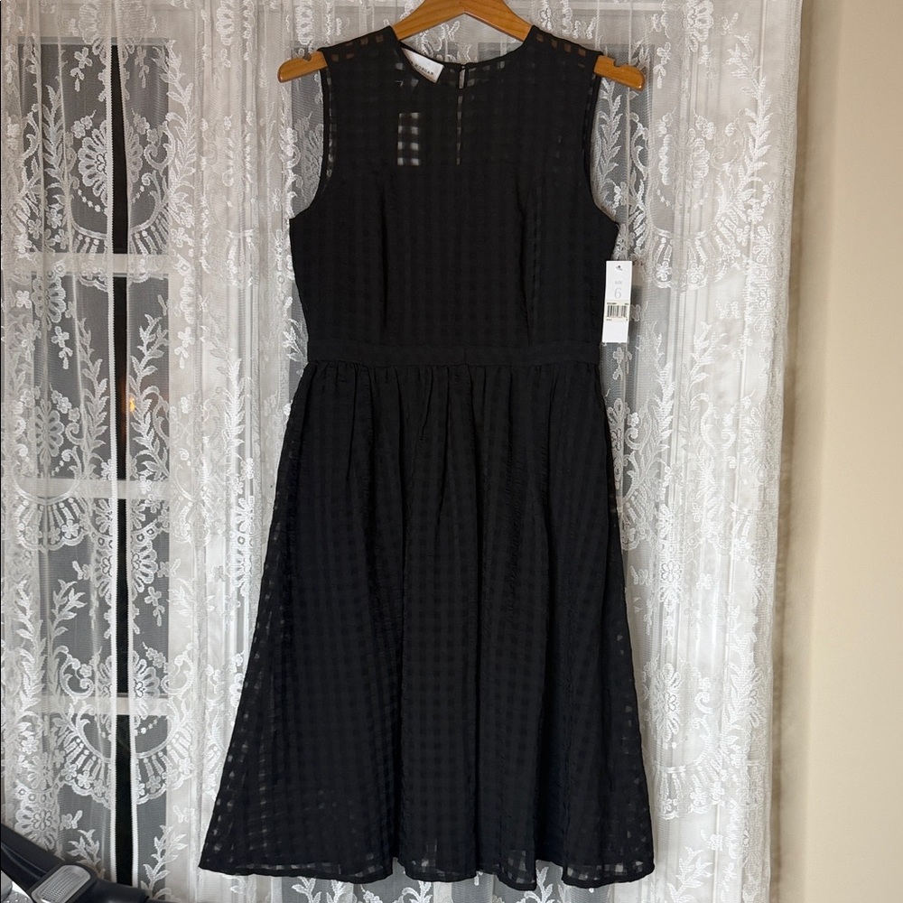 Donna Morgan Black Sleeveless Midi Dress